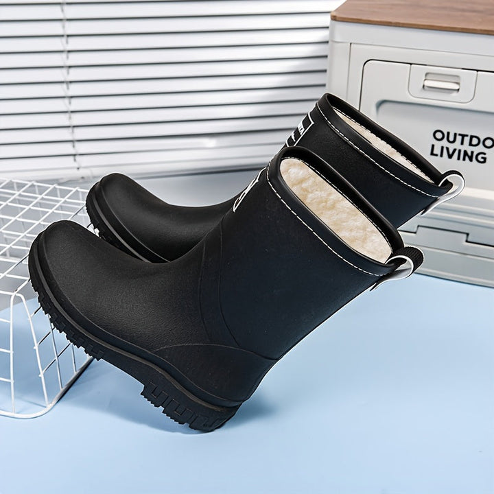 Antislip winterlaarzen voor dames, waterdicht, warm door fleecevoering en makkelijk aan te trekken.