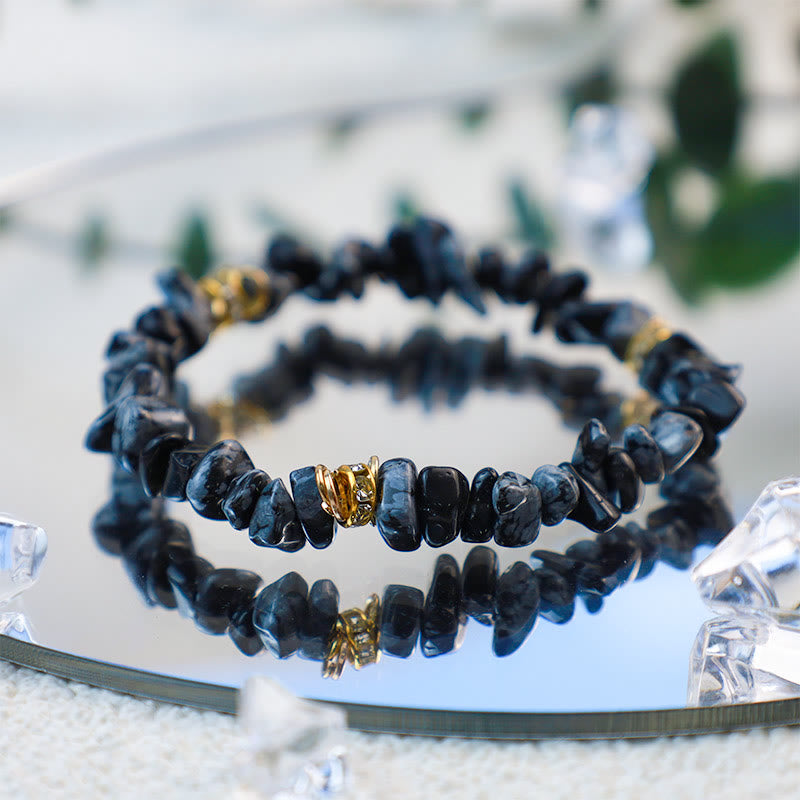 Elegante natuursteen armband Celine, handgemaakt sieraad voor dames.