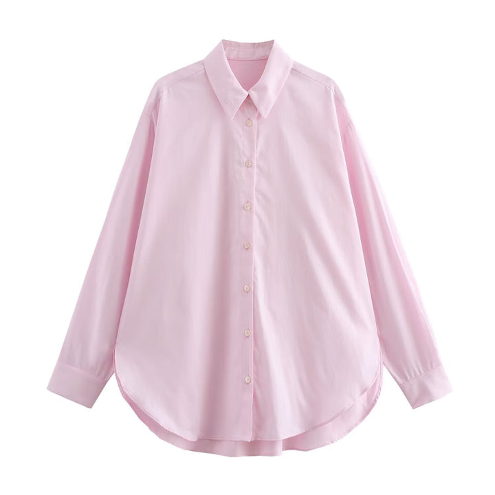 Elegante oversized damesblouse met knoopsluiting, geschikt voor zakelijke of zomerse casual looks.