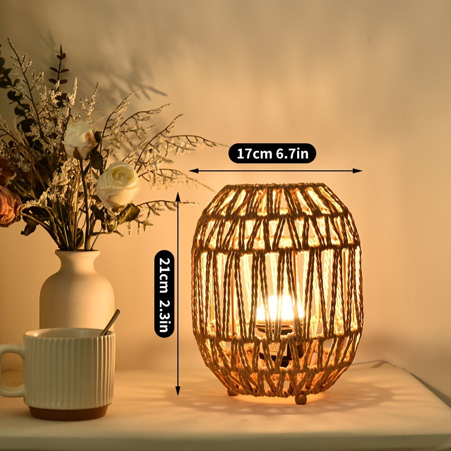 Natuurlijke handgemaakte rotan tafellamp in bohemian stijl, perfect als sfeervolle slaapkamerlamp.