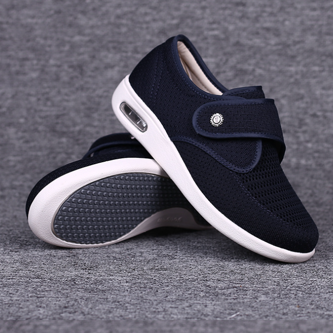 Stijlvolle ComfortPlus brede orthopedische dames schoenen, ideaal voor diabetici en dagelijks wandelen.