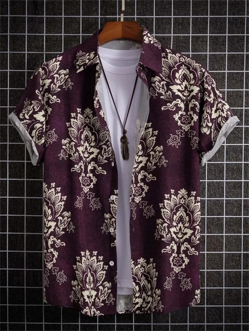 Korte mouw detail van heren Hawaii overhemd, met levendige 3D bloemenprint. Modieus en luchtig voor de zomer.