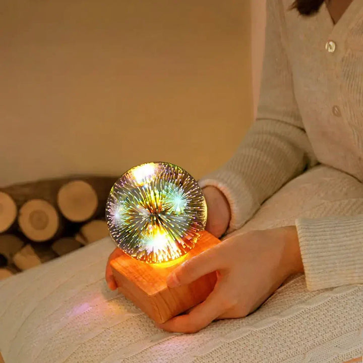 StarburstGlow USB lamp: kristallen bollamp met dynamisch 3D vuurwerkeffect, uniek sfeerlicht.