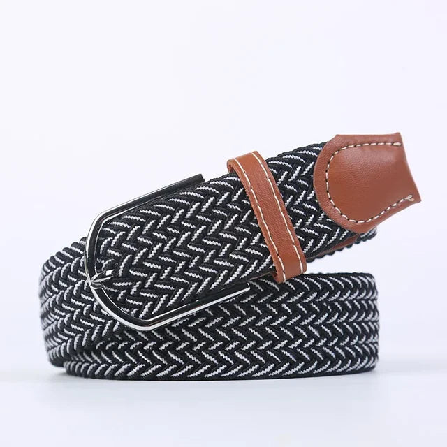Beige unisex elastische riem, comfortabel en stijlvol voor elke gelegenheid.
