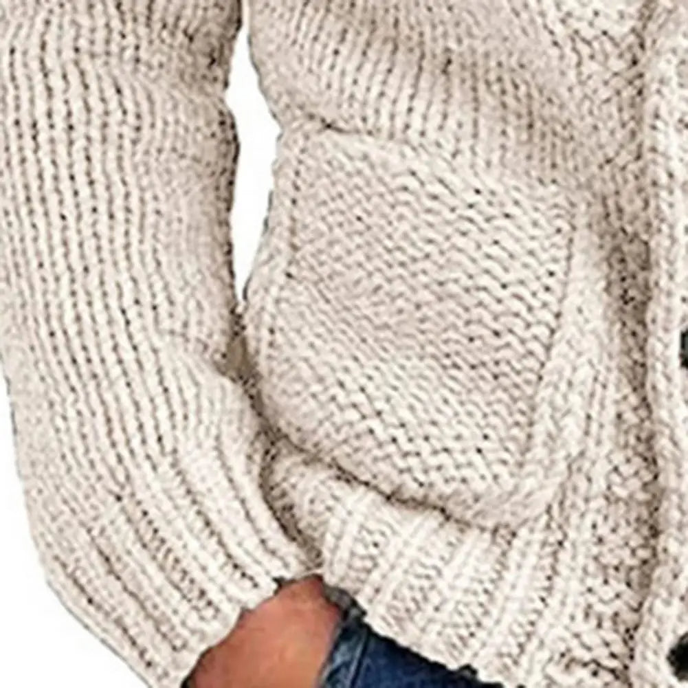 Stijlvol heren gebreid vest in beige met knopen, ideaal voor casual comfort en mode in de winter.