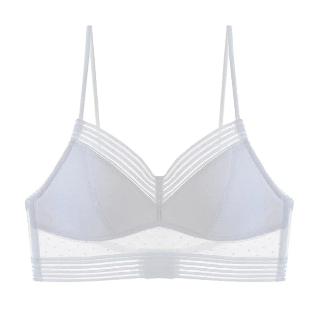 Elegante draadloze bh voor dames met v-hals en lage rug, biedt comfortabele en onzichtbare ondersteuning.