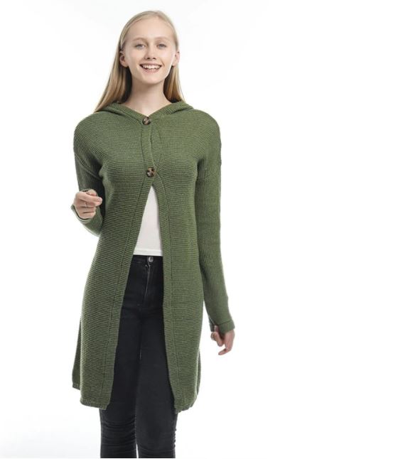 Warme winter trui voor vrouwen. Comfortabele modieuze sweater, perfect voor koude dagen.