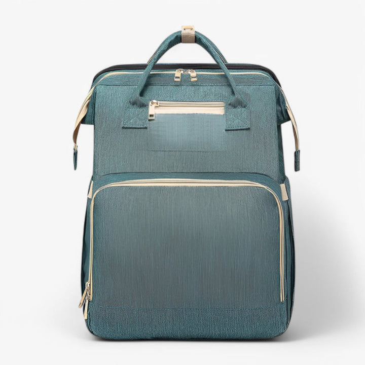 Compact opgevouwen luiertas die gemakkelijk mee te nemen is, perfect als reistas en babytas.