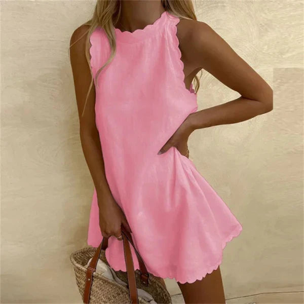 Stijlvolle dames jurk met ronde hals, modieus en veelzijdig. Ideale zomerkleding voor elke gelegenheid.