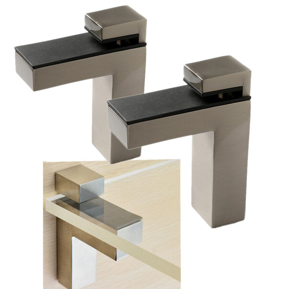 Universele verstelbare metalen klem voor planken, ideaal als stijlvolle plankdrager in elk interieur.