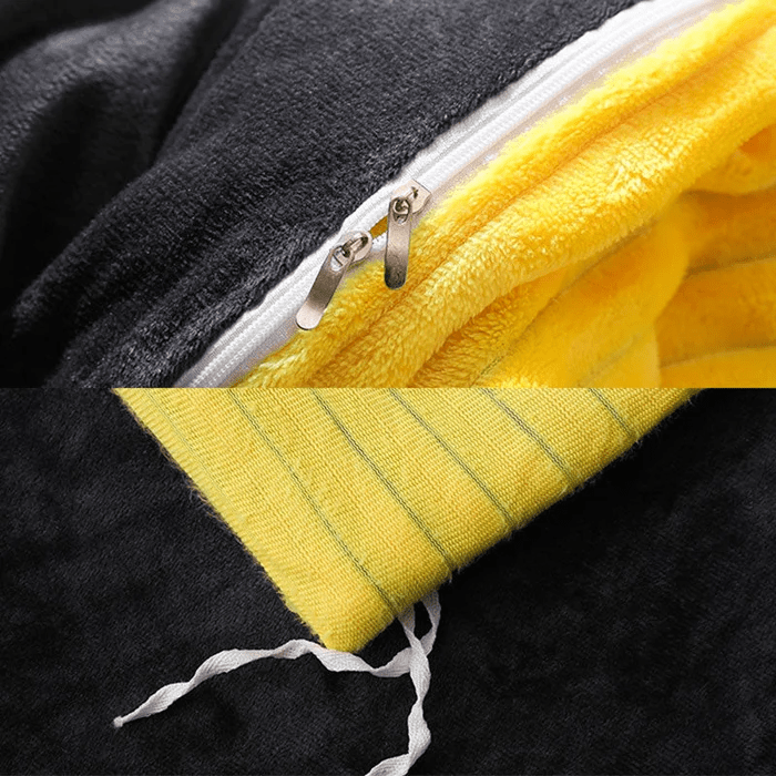 Zachte en luxe beddengoed set van fluweel en fleece; perfect voor een warme, comfortabele slaapkamer.