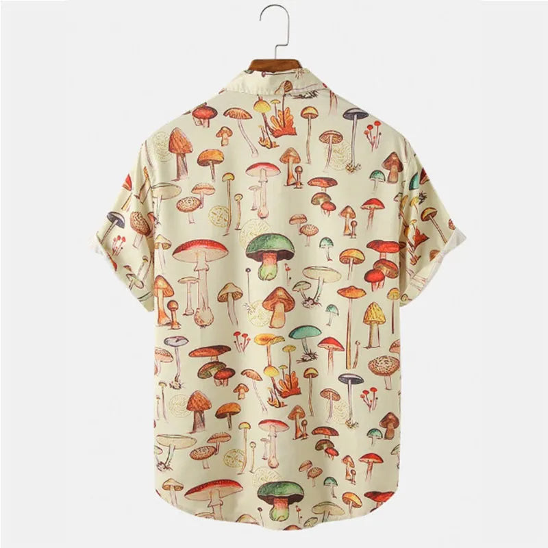 Uniek heren overhemd met korte mouwen en levendige paddenstoelenprint, ideaal voor zomerse dagen en vakantie.