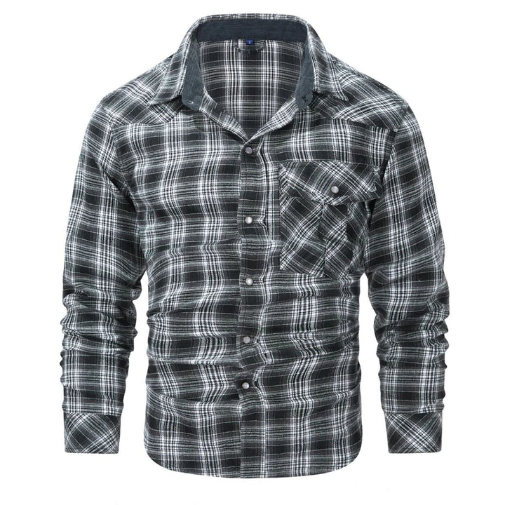 Casual geruit heren overhemd met lange mouwen. Perfecte herfst-wintermode voor een smart casual look.