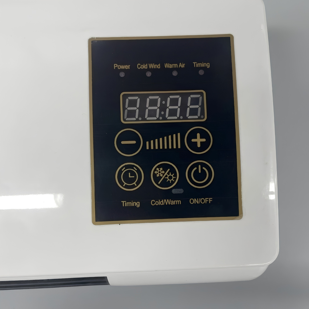 Moderne ophangbare airco ventilator WC2026; een compacte, energiezuinige en krachtige oplossing voor verkoeling.