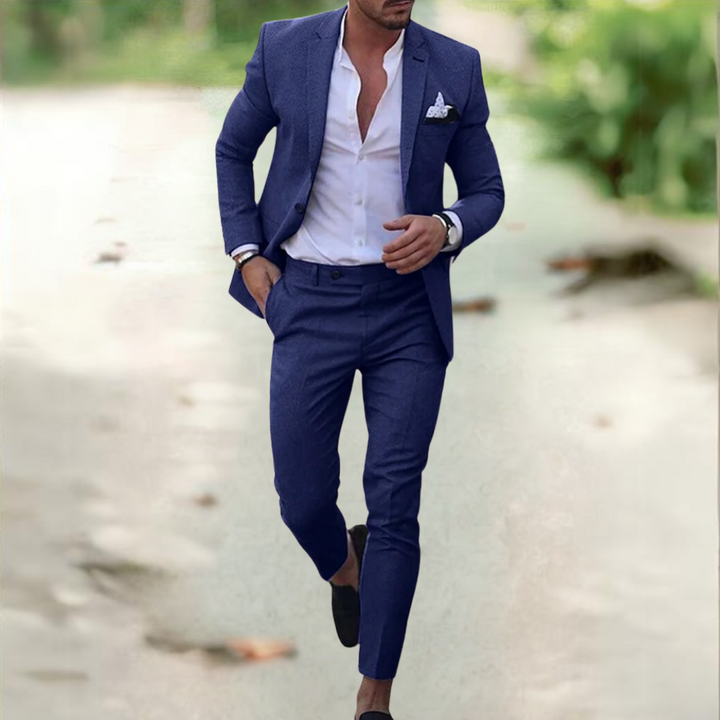 Stijlvol slim fit herenpak, tweedelig, ideaal voor zakelijke meetings of formele evenementen.