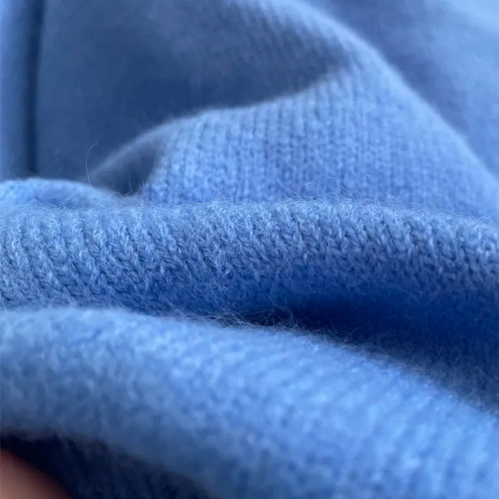 Elegante oversized kasjmier trui voor dames, zacht en modieus, perfect voor elke gelegenheid.