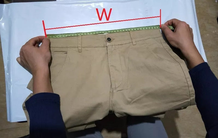 Loose fit heren spijkerbroek in grote maten, met elastische tailleband voor extra comfort en flexibiliteit.