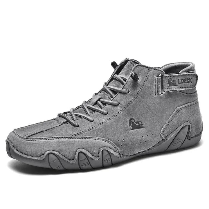 Adriel waterdichte herenschoenen met elastische sluiting, comfortabel en modern voor outdoor gebruik.