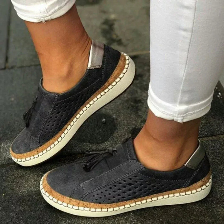 Groene veterloze AirComfort dames sneakers, antislip en comfortabel voor dagelijks gebruik.