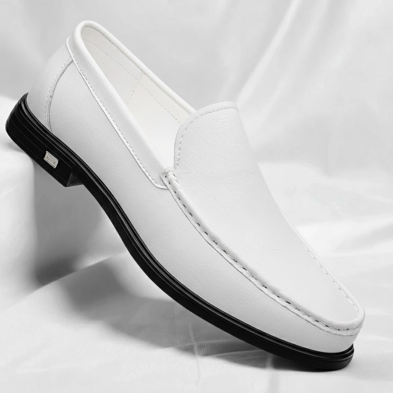 Hoogwaardige heren loafers met gladde afwerking, elegante mocassins perfect voor de moderne man.
