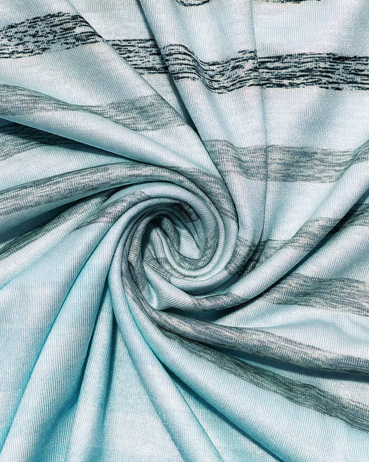 Modieus gestreept damesshirt met kleurverloop, korte mouwen en ronde hals. Perfecte zomerse look.