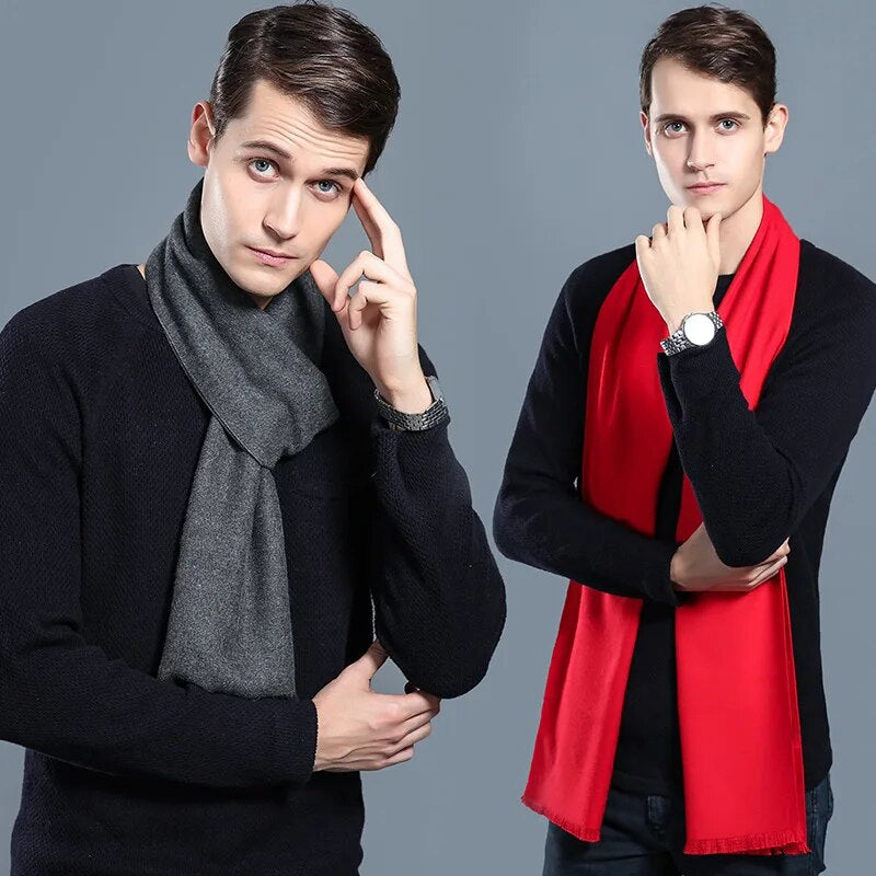 Heerlijk warme, zachte kasjmier sjaal; een comfortabel winteraccessoire voor modebewuste personen.