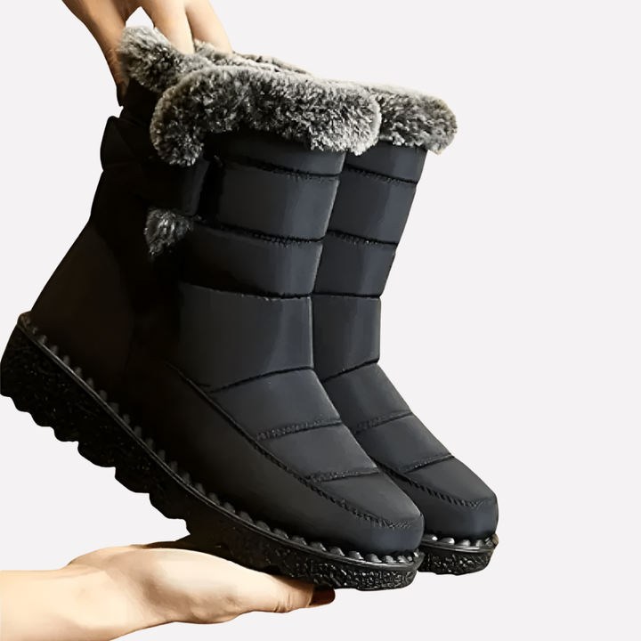 Comfortabele dames sneeuwlaarzen, warm en waterdicht. Ideaal voor winterse wandelingen en outdoor activiteiten.