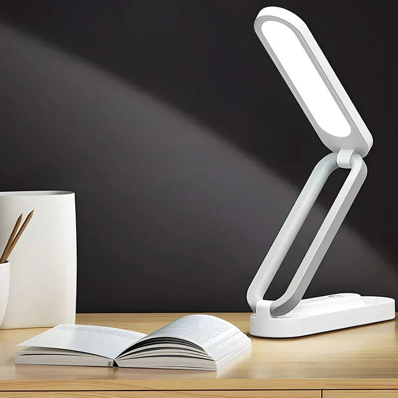 Elegante bureaulamp met touch-dimming en verstelbare arm. Ideaal voor werk, studie of als leeslamp.