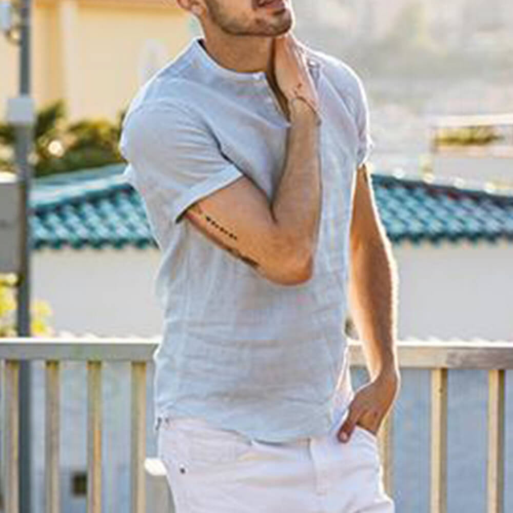 Zwart heren linnen shirt met korte mouw. Casual en comfortabel, een must-have voor zomerse mode.