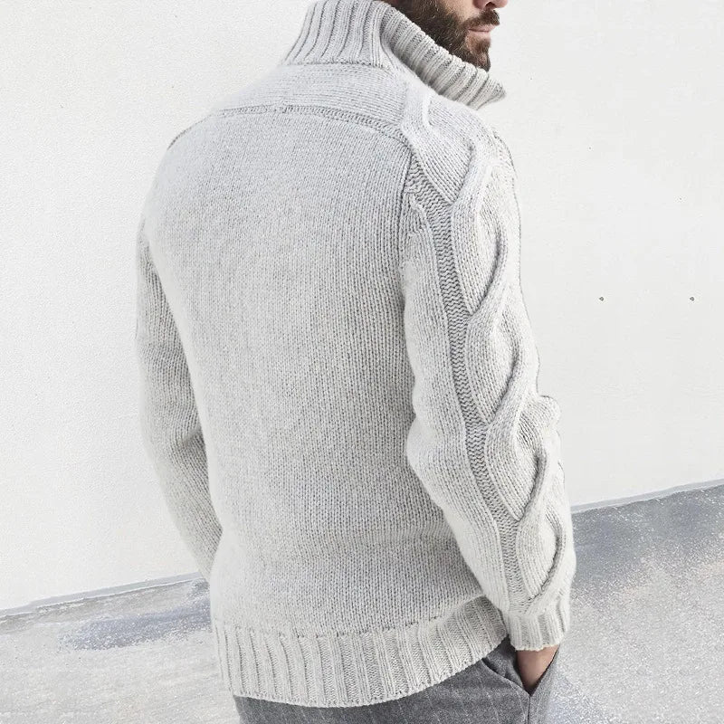 Elegant heren gebreid vest met opstaande kraag en ritssluiting, ideaal voor een gelaagde look.