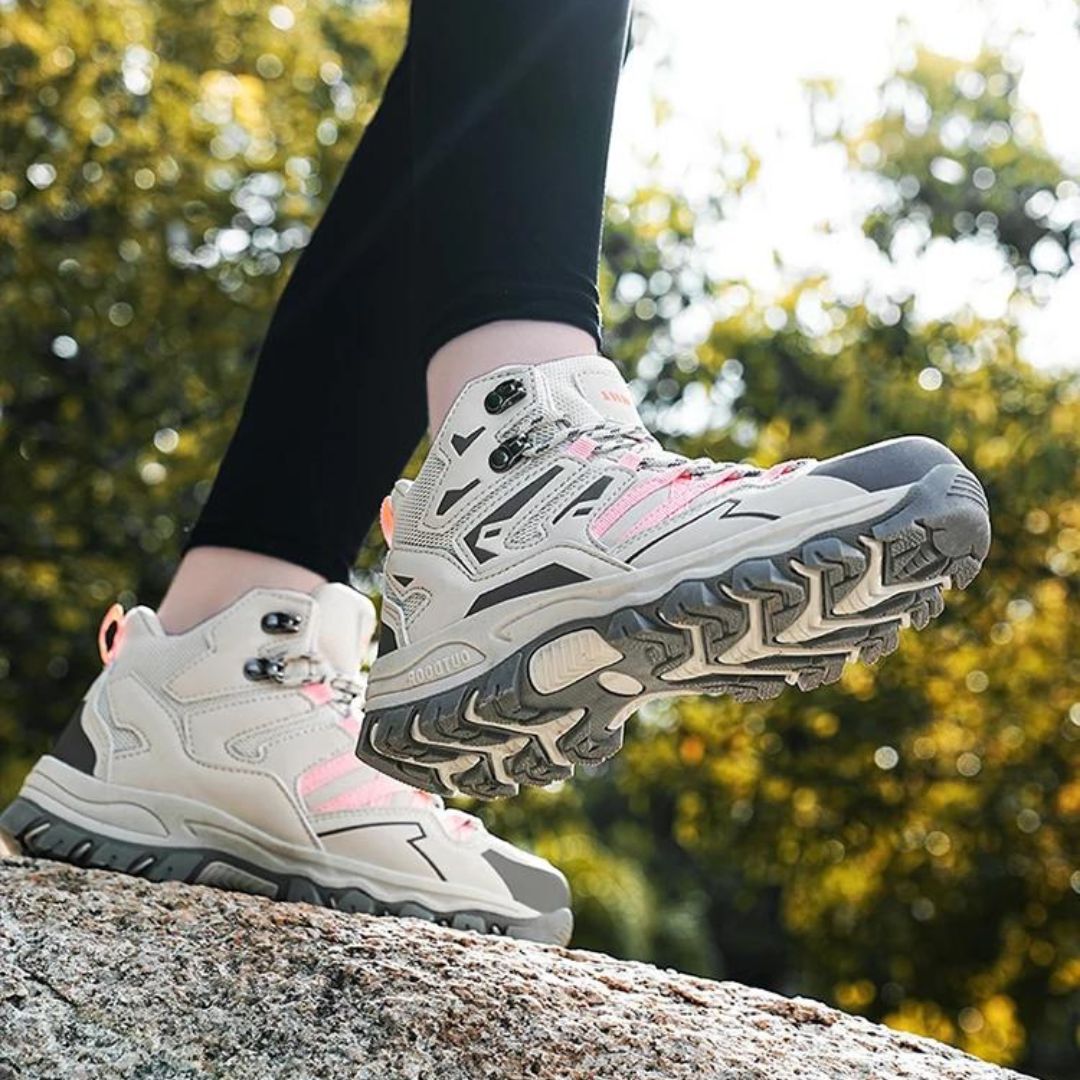All-weather waterdichte wandelschoenen voor dames met superieure grip.