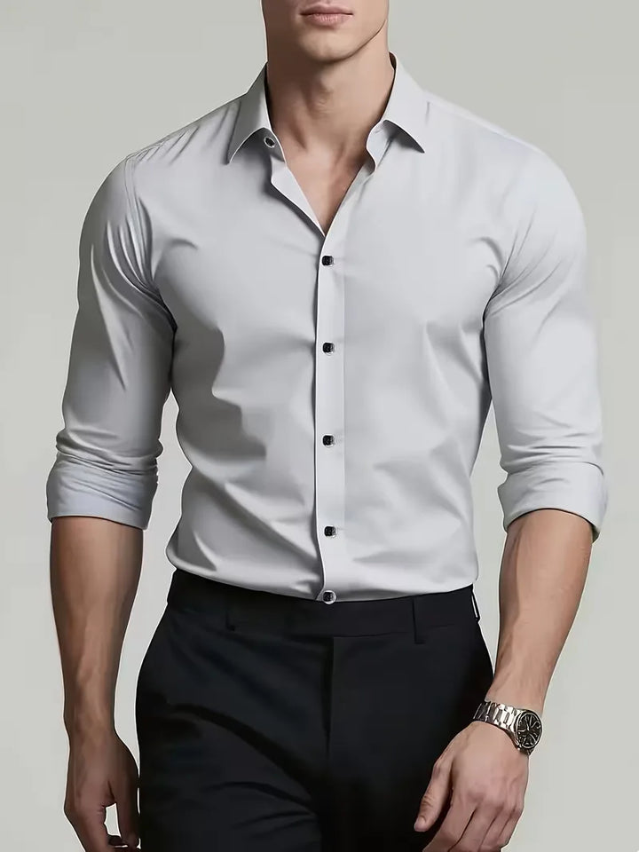 Nette herenoverhemden: dit slimfit model met mandarijnkraag is stijlvol en zakelijk.