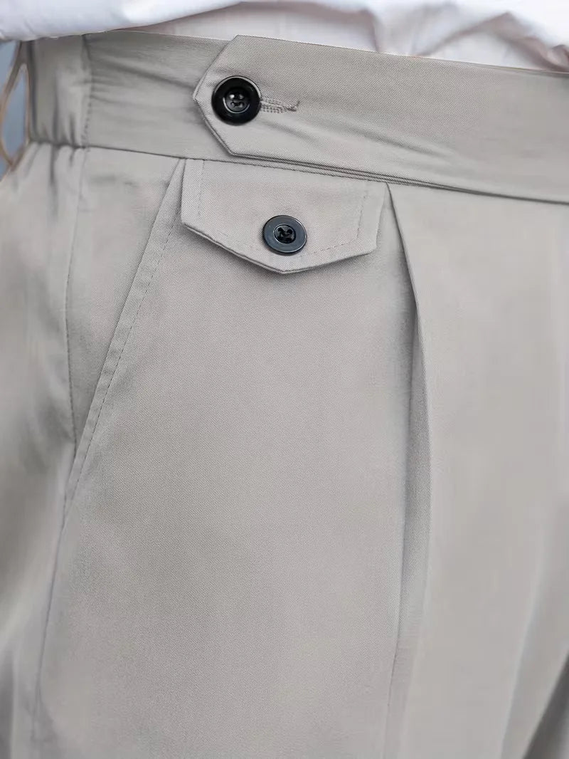 Donkere heren straight leg pantalon, smart casual, cropped, voor een chique look.