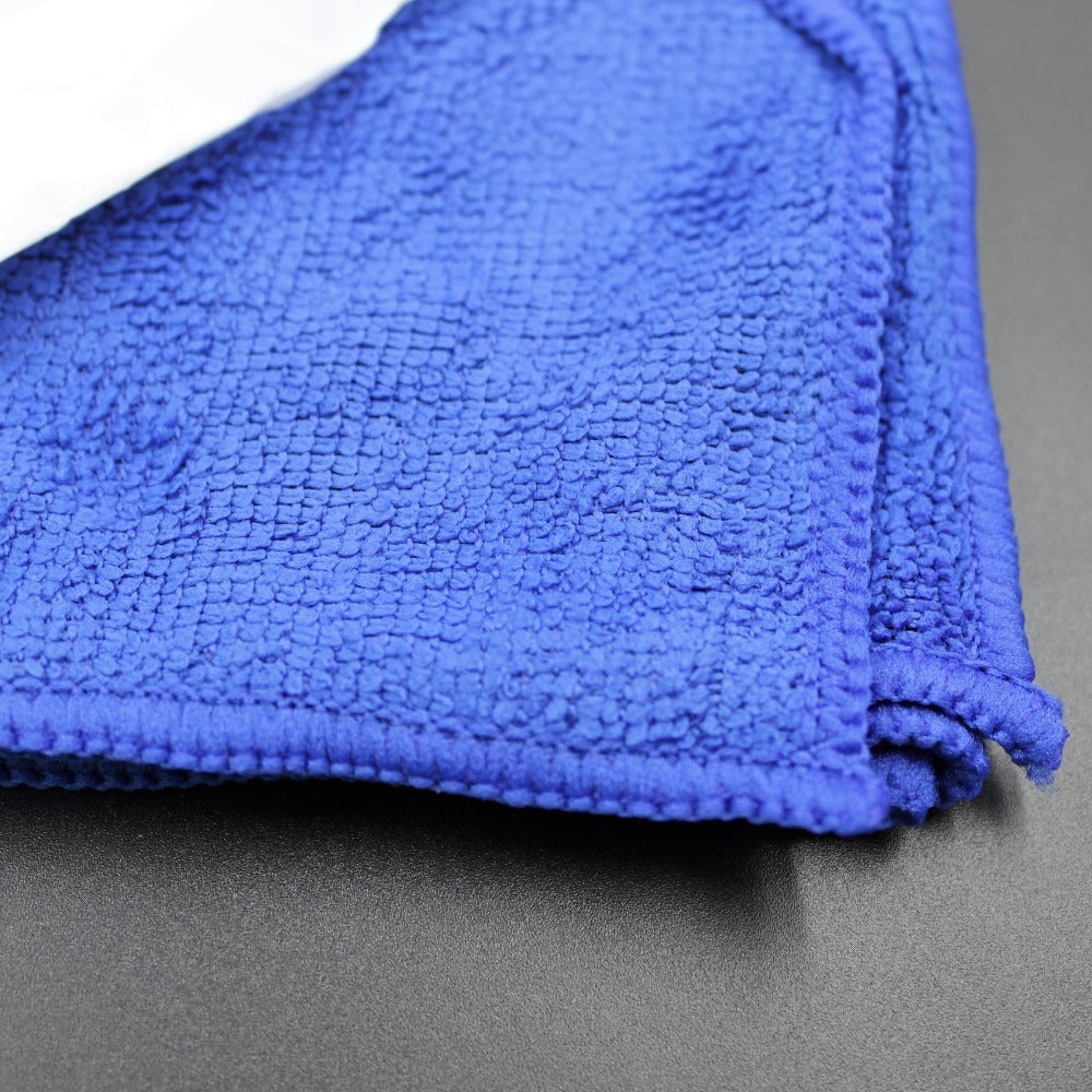 Kristalheldere autoruit dankzij de effectieve anti-condens doek; essentieel autoaccessoire voor veilig rijden.