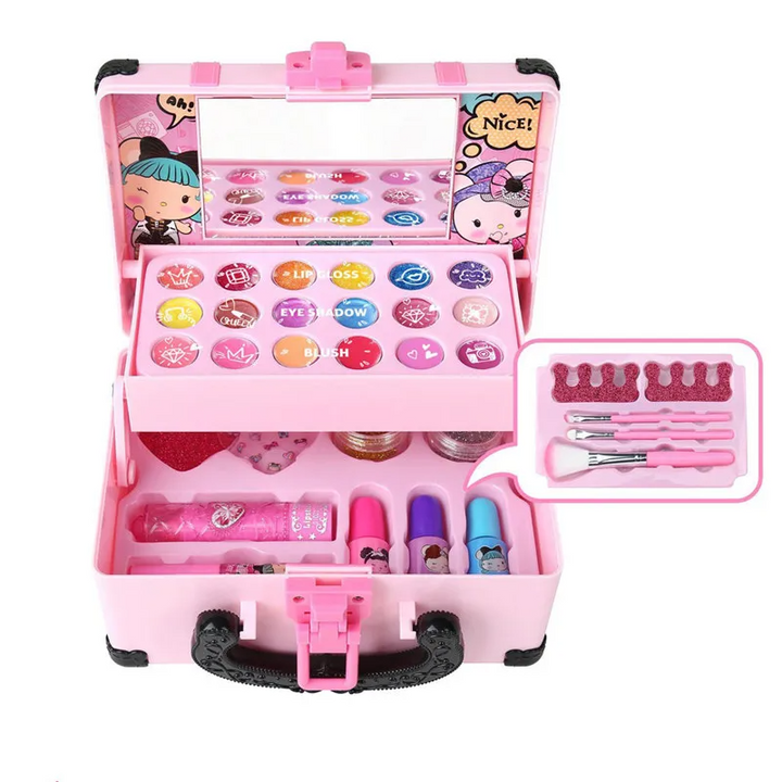 Kinderen spelen rollenspel met de veilige, afwasbare schminkset, perfect voor transformaties en fantasie.