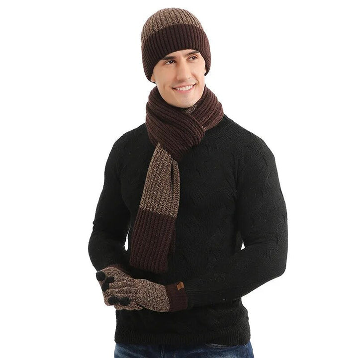 Hoogwaardige unisex gebreide winterset van wolmix. Muts, sjaal & handschoenen voor warmte & stijl.