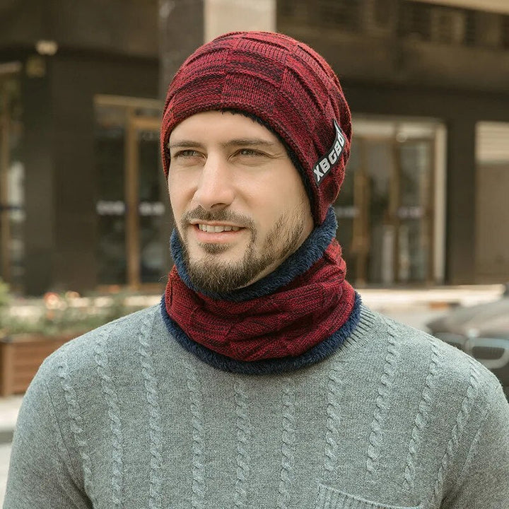 Veelzijdige unisex winterset: makkelijk te combineren muts en sjaal voor elke winteroutfit.