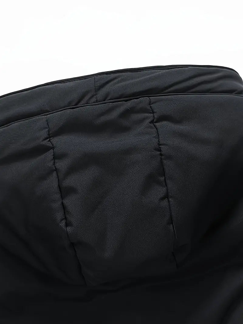 Warme legergroene heren lange pufferjas met capuchon; comfortabele buitenjas voor de winter.