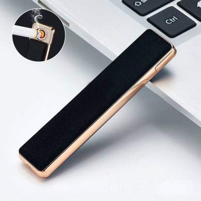 Compacte oplaadbare elektrische plasma aansteker met USB. Windbestendig en duurzaam accessoire.