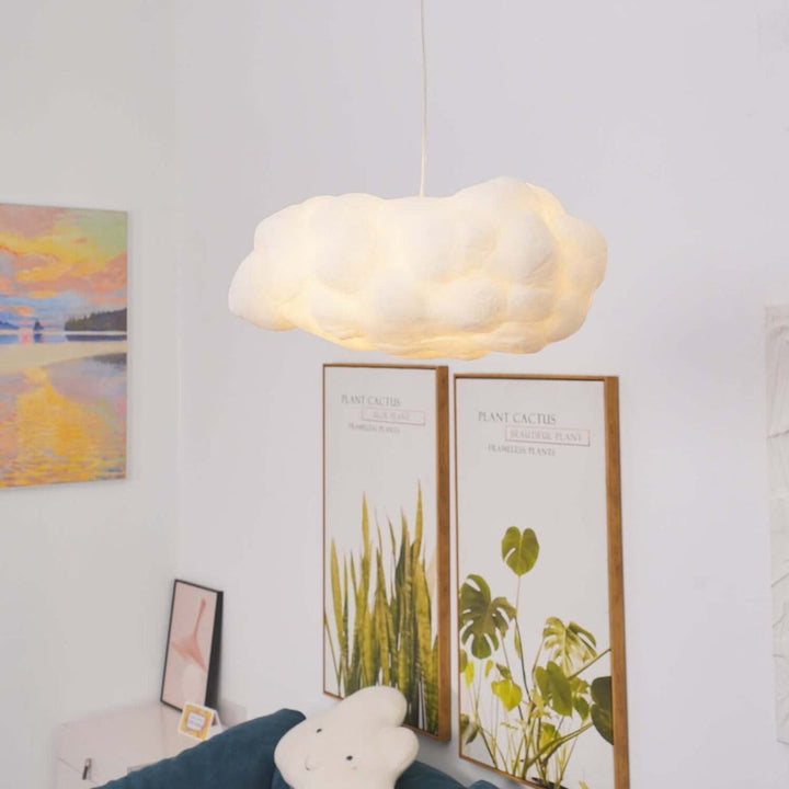Esthetische wolkvormige hanglamp, zorgt voor een gezellige, diffuse gloed. Perfecte sfeermaker in huis.