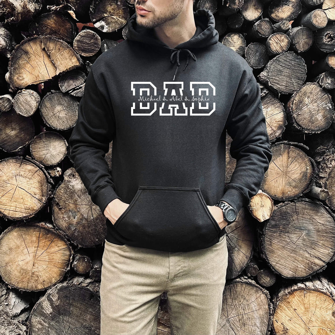Uniek Vaderdag cadeau: een gepersonaliseerde hoodie met namen, perfect voor elke vader.