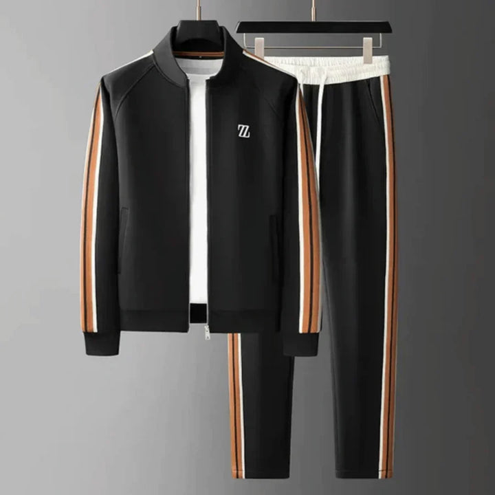 Ademend heren trainingspak voor ultiem comfort, geschikt voor actieve training en dagelijkse wear.
