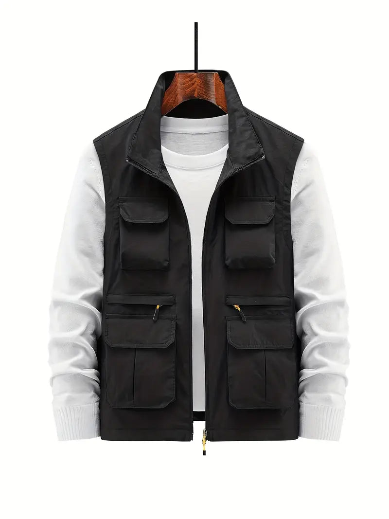 Stijlvol Thorne outdoor herenvest met ritszakken, comfortabel en functioneel voor mannenmode.