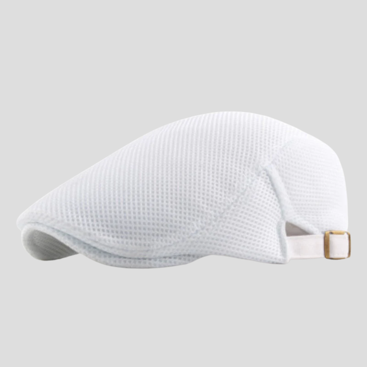 Klassieke heren mesh pet, ademend en comfortabel voor sport of casual gebruik in de zomer.