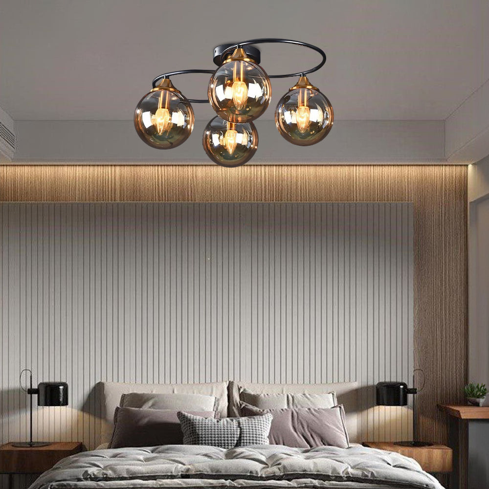 Vintage-stijl LED plafondlamp LumiAura met warm amberkleurig glas, creëert gezellige sfeer.
