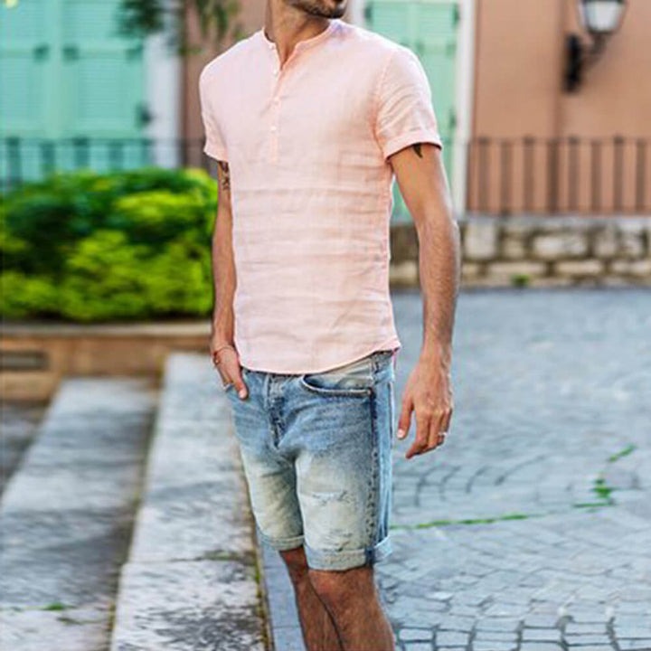 Wit heren linnen shirt korte mouw. Stijlvol en veelzijdig zomershirt voor een moeiteloze casual look.