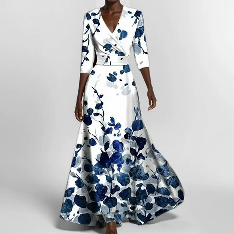 Luchtige polyester V-hals maxi jurk met levendige print, zakken en A-lijn snit. Comfortabel voor dagelijks gebruik.