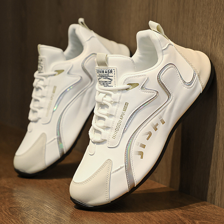 Comfortabele heren sneakers, ademend materiaal voor warme zomerdagen. Lichtgewicht & trendy kleurblok, ideaal voor herenmode.