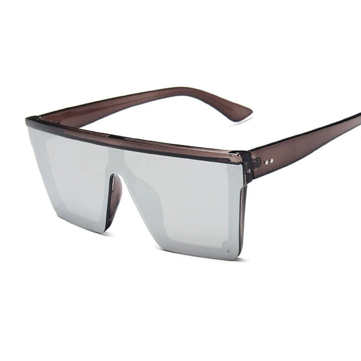 Heren zonnebril met vierkante glazen combineert vintage charme met moderne stijl voor een modieuze look.