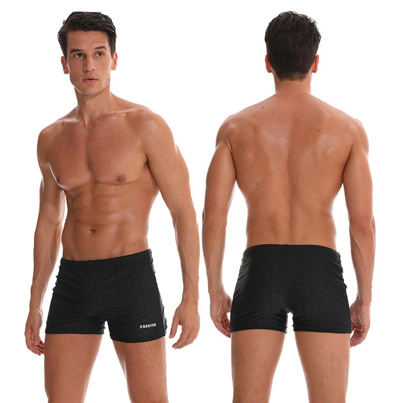 Zwarte heren zwemshort van ademend materiaal, met elastische tailleband voor ultiem comfort.